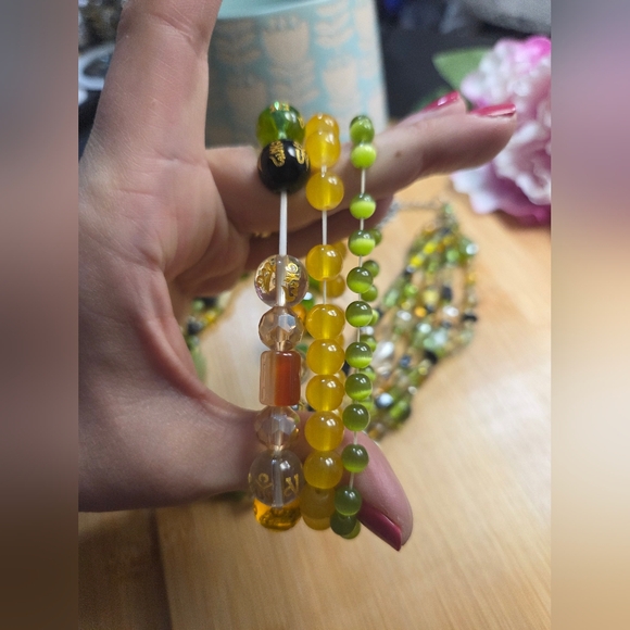 Multicolor Beaded Jewelry Set - Picture 6 of 6